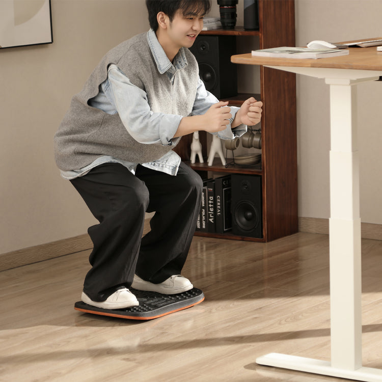 Desky Balance Board balancing - Desky Canada