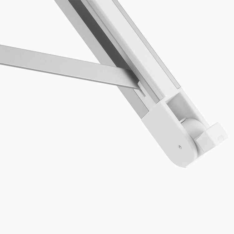 Non slip base ultra light portable riser