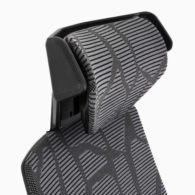 Cool mesh back gaming chair - Desky