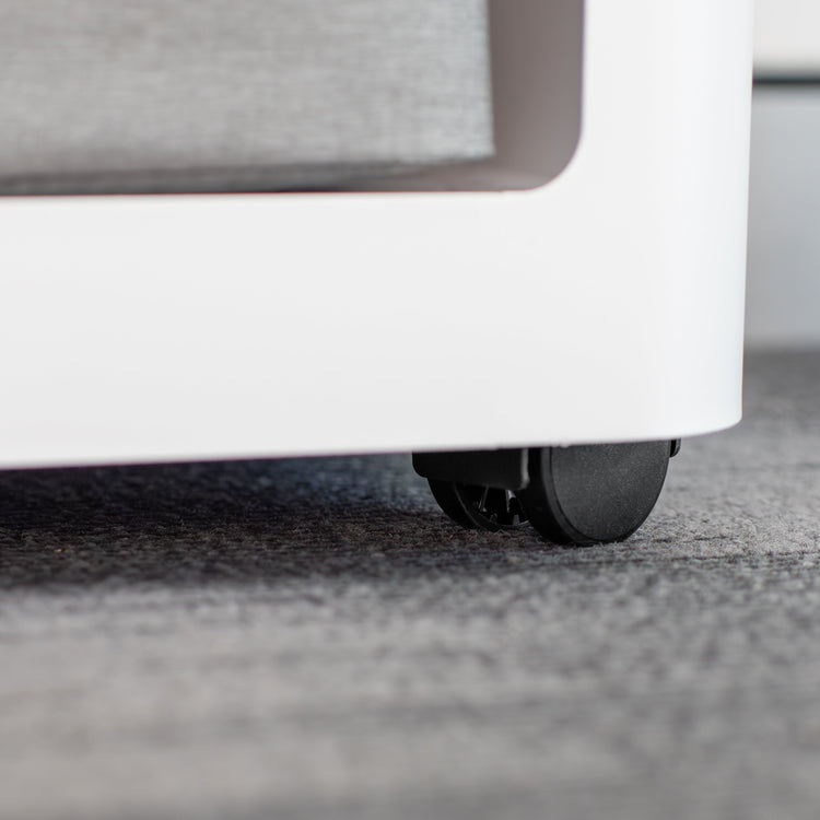 360 degrees wheels open pedestal