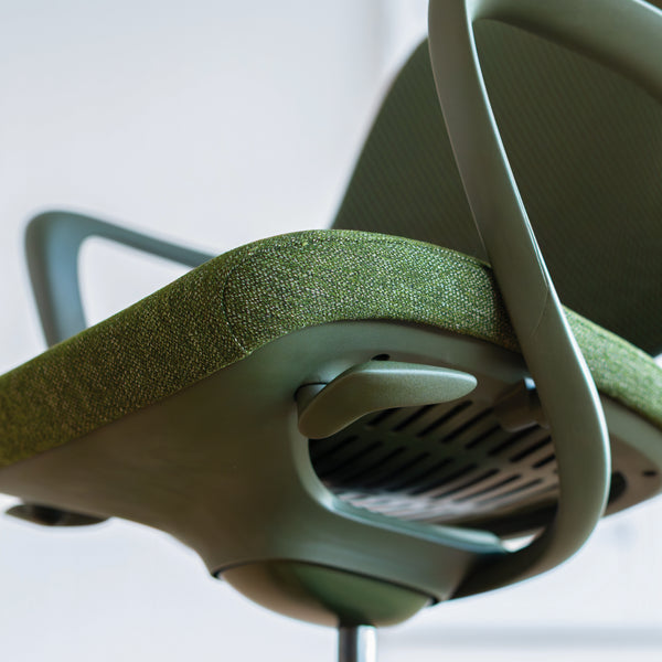 Desky Evoque Low Back Office Chair detail view 16