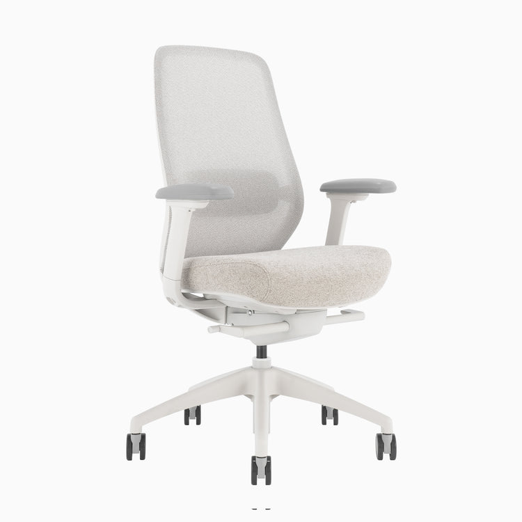 White coilflex chair desky