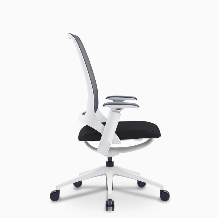 Pulse supportive desk chair in white