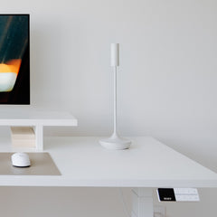 Desky slim cordless rechargeable desk lamp in white